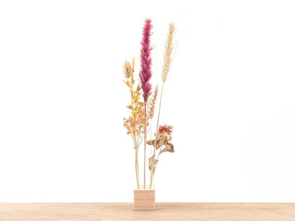 Wooden Dried flower stand - S - Flowers and Herbs + Dried Floral Arrangement  BotanicBridge