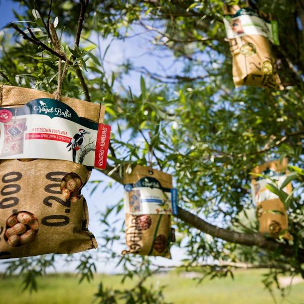 Bird-Buffet | Picknick voor buitenvogels | 300 gram - Koolmees & Pimpelmezen  BotanicBridge